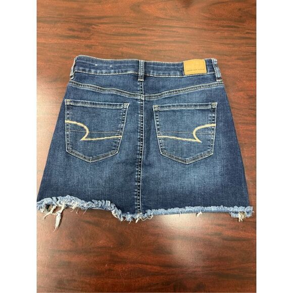 American Eagle Next Level Stretch Hi-Rise Denim Mini Skirt Size 4 - Picture 2 of 9